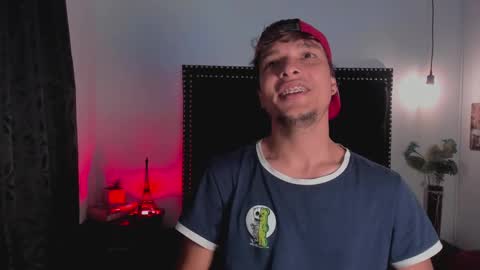 Snapshot of kael_owens chatting on February 19, 2025, 7:48 pm Kael Owens online show from February 19, 2025, 7:48 pm