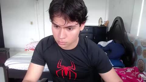 Snapshot of kafer_1022 chatting on December 2, 2025, 6:25 pm kafer online show from December 2, 2025, 6:25 pm