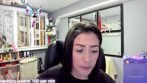 Snapshot of kagomme_h chatting on January 30, 2025, 4:06 am Antonella online show from January 30, 2025, 4:06 am