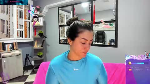 Snapshot of kagomme_h chatting on March 10, 2025, 4:35 pm Antonella online show from March 10, 2025, 4:35 pm