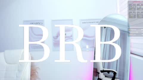 Snapshot of kaia_cam chatting on January 18, 2025, 2:02 pm    online show from January 18, 2025, 2:02 pm