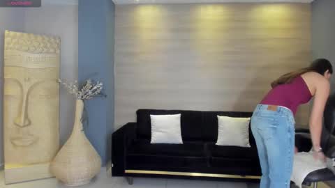 Kaia Ferreira online show from October 12, 2025, 11:53 am