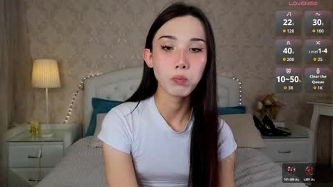 Kaia Monday Thursday FridaySaturdaySunday online show from November 20, 2025, 11:43 am