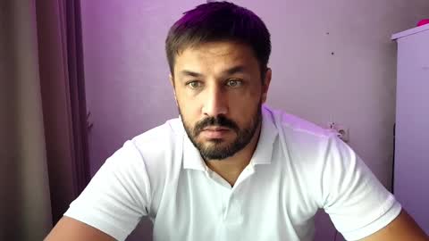 kaifik online show from November 18, 2025, 1:33 am