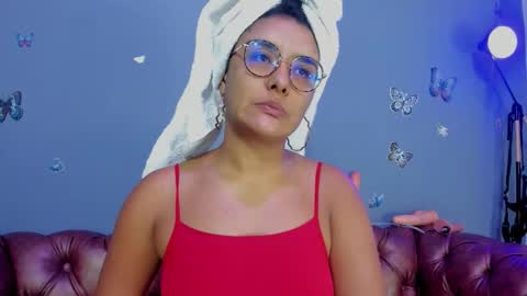 kaira_mosse_ online show from November 25, 2025, 11:43 am
