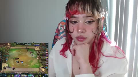 Snapshot of kairilovescumm chatting on December 26, 2024, 11:03 pm Kairi online show from December 26, 2024, 11:03 pm