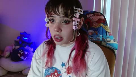 Snapshot of kairilovescumm chatting on January 16, 2025, 12:12 am Kairi online show from January 16, 2025, 12:12 am