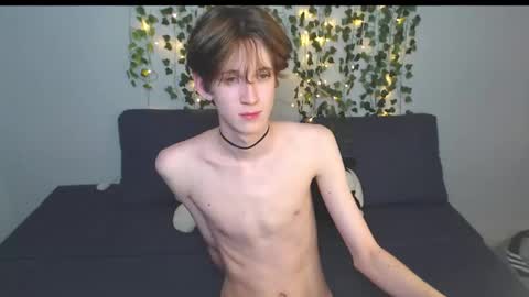 Snapshot of kaislutx chatting on September 26, 2025, 7:18 pm slutkai online show from September 26, 2025, 7:18 pm