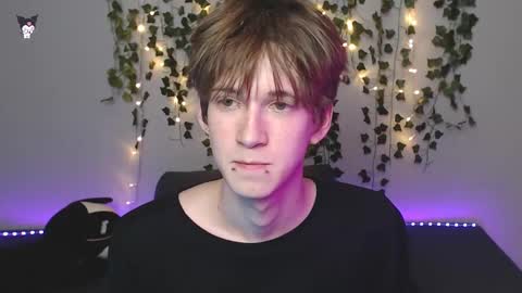 slutkai online show from October 27, 2025, 9:08 pm