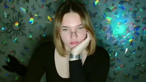 Snapshot of kaitlin_kk chatting on September 19, 2025, 9:22 am Kaitlin online show from September 19, 2025, 9:22 am