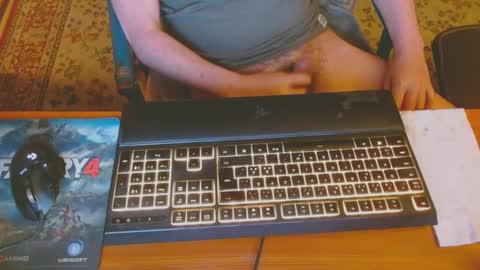 Leon online show from January 3, 2025, 12:00 am