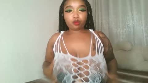 Snapshot of kakey_love chatting on January 12, 2025, 9:51 am kakey love online show from January 12, 2025, 9:51 am