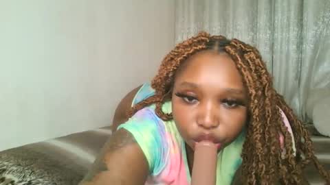 Snapshot of kakey_love chatting on September 18, 2025, 6:04 am kakey love online show from September 18, 2025, 6:04 am