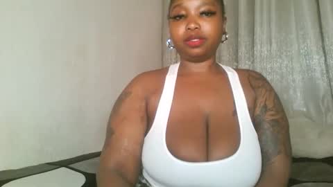 Snapshot of kakey_love chatting on November 18, 2025, 3:45 am kakey love online show from November 18, 2025, 3:45 am