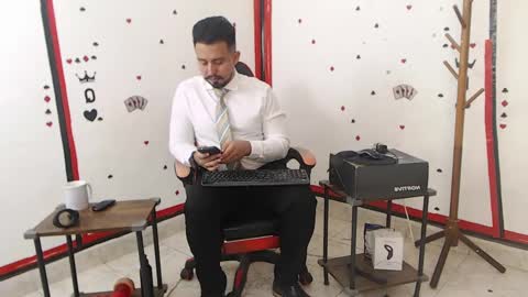 Snapshot of kalethbigdick88 chatting on September 13, 2025, 11:59 pm Kaleth online show from September 13, 2025, 11:59 pm