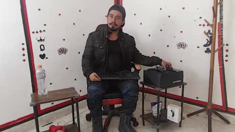 Snapshot of kalethbigdick88 chatting on October 18, 2025, 11:16 pm Kaleth online show from October 18, 2025, 11:16 pm