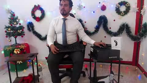 Snapshot of kalethbigdick88 chatting on November 23, 2025, 4:18 pm Kaleth online show from November 23, 2025, 4:18 pm