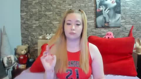 kalindahot online show from March 2, 2025, 7:02 pm