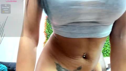 Snapshot of kally_k chatting on October 8, 2025, 4:10 am Kally online show from October 8, 2025, 4:10 am