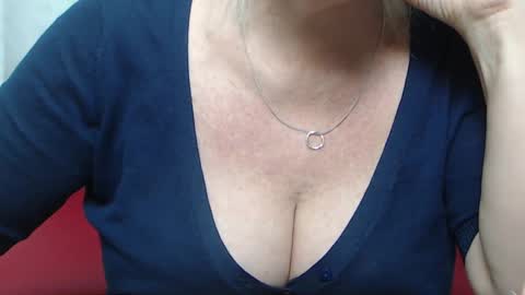 KamaliaSim online show from January 19, 2025, 4:22 am