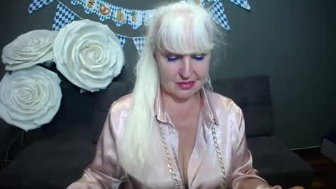 KamaliaSim online show from October 3, 2025, 7:00 pm