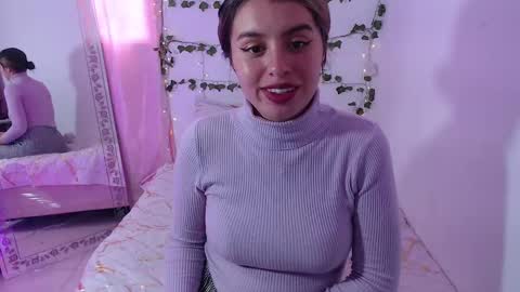 Snapshot of kamilew chatting on October 11, 2025, 12:04 pm kamilew online show from October 11, 2025, 12:04 pm