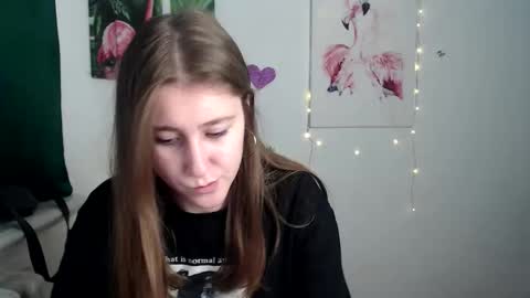 Snapshot of kamilla_love_ chatting on October 11, 2025, 11:09 am kamilla_love_ online show from October 11, 2025, 11:09 am