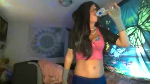 Snapshot of kandi4love chatting on October 21, 2025, 6:36 am kandi4love online show from October 21, 2025, 6:36 am