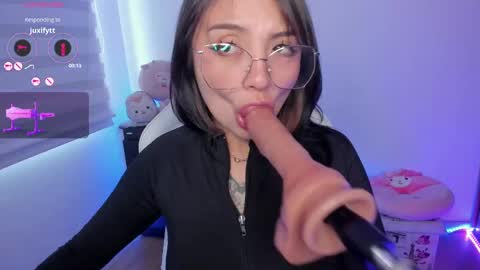 Hanny online show from October 28, 2025, 5:37 pm