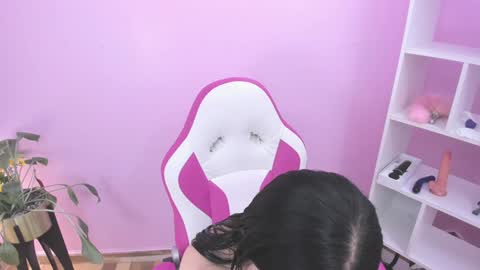 kaory_azumi online show from December 5, 2024, 6:22 pm