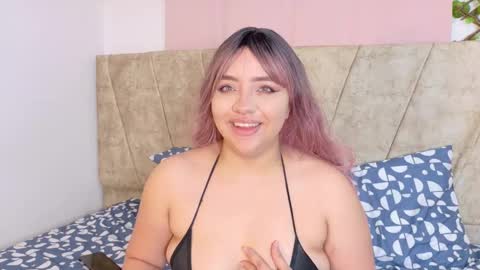 kariina_wong online show from November 22, 2025, 9:58 pm