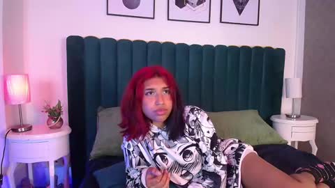 Snapshot of karin_ks chatting on February 25, 2025, 5:30 am Karina online show from February 25, 2025, 5:30 am