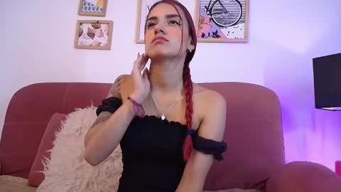 karina online show from November 24, 2025, 6:51 pm