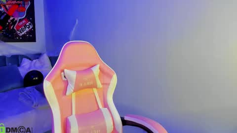 karina_broks online show from November 2, 2025, 8:39 am