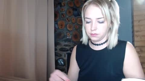 Snapshot of karina_fun chatting on January 10, 2025, 3:07 am karina online show from January 10, 2025, 3:07 am