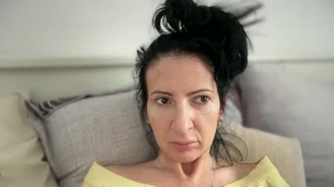 Karina online show from February 13, 2025, 11:17 am