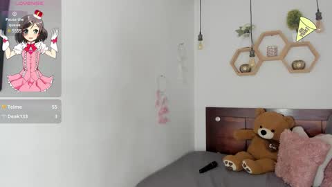 Karina online show from March 12, 2025, 3:18 pm