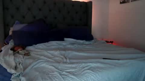 karinakummings online show from November 8, 2025, 3:23 pm