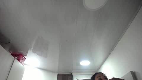 Snapshot of karinbellee chatting on October 24, 2025, 12:01 pm Karin online show from October 24, 2025, 12:01 pm