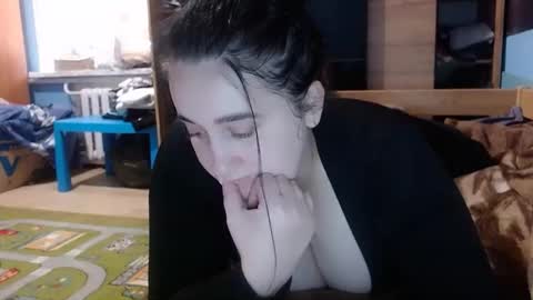 Snapshot of karinkabrunetka2 chatting on October 28, 2025, 12:19 pm karinkabrunetka2 online show from October 28, 2025, 12:19 pm