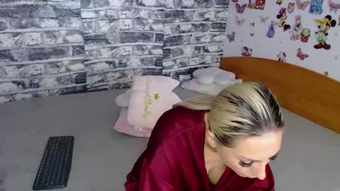 Snapshot of karla_anna chatting on September 17, 2025, 5:03 pm Andreea Fun it s my name online show from September 17, 2025, 5:03 pm