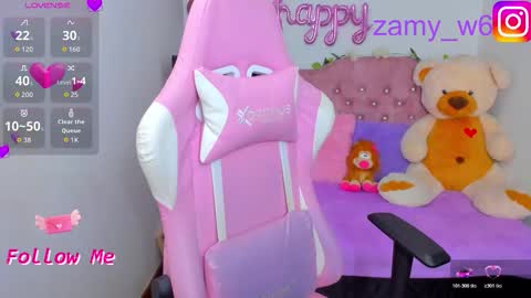 karla online show from October 31, 2025, 7:26 pm