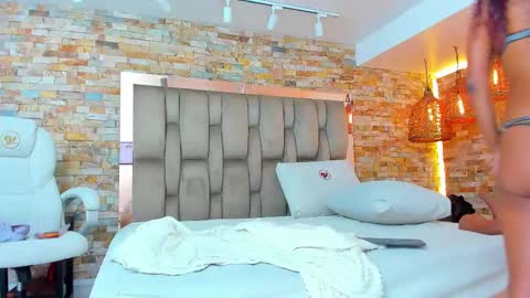  Karla  online show from September 24, 2025, 8:34 pm