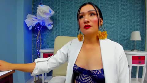 Snapshot of karla_fisher69 chatting on October 21, 2025, 1:28 am Karla online show from October 21, 2025, 1:28 am