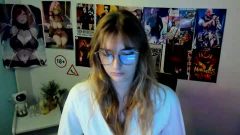 Snapshot of karla_flower chatting on October 11, 2025, 6:34 am Karla online show from October 11, 2025, 6:34 am