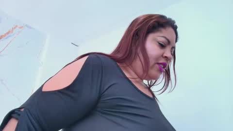 Snapshot of karla_hilton1 chatting on November 10, 2025, 3:33 pm karla_hilton1 online show from November 10, 2025, 3:33 pm