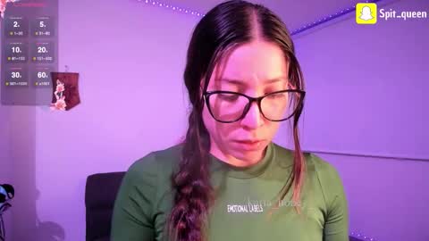 Snapshot of karla_honey_ chatting on October 9, 2025, 3:04 am Karla online show from October 9, 2025, 3:04 am