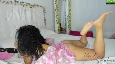 Karla Santoro online show from September 19, 2025, 6:15 am