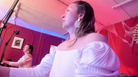 Snapshot of karlaa_evanss chatting on October 30, 2025, 3:41 am carla online show from October 30, 2025, 3:41 am