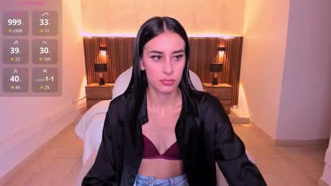 Snapshot of karlaa_james chatting on October 14, 2025, 11:00 am Karlaa  online show from October 14, 2025, 11:00 am